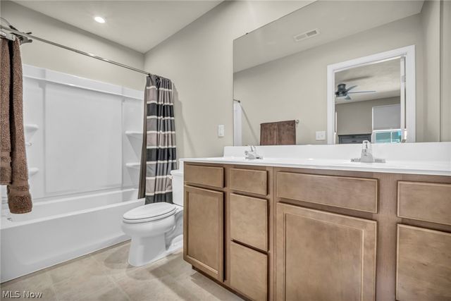489 Regina Drive, Painesville Twp, OH 44077