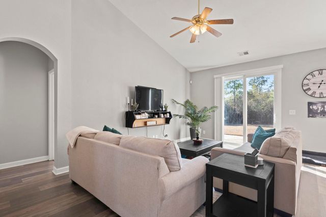 543 Tuckahoe Rd., Myrtle Beach, SC 29579