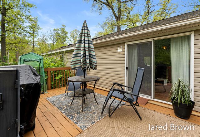 1436 Auble Road, Laketon Twp, MI 49445