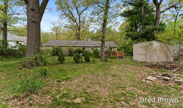 1436 Auble Road, Laketon Twp, MI 49445