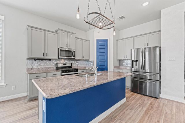 12402 Oakleaf Bend Drive, Humble, TX 77346