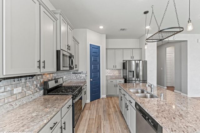 12402 Oakleaf Bend Drive, Humble, TX 77346