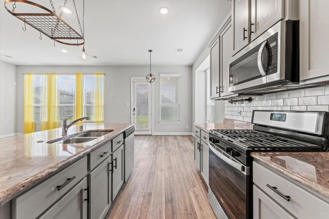 12402 Oakleaf Bend Drive, Humble, TX 77346