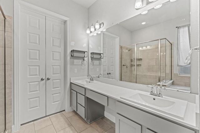 12402 Oakleaf Bend Drive, Humble, TX 77346