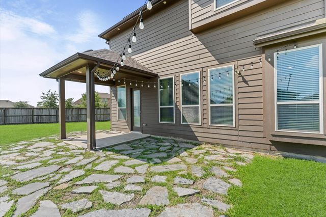 12402 Oakleaf Bend Drive, Humble, TX 77346