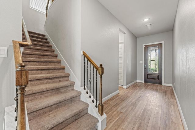 12402 Oakleaf Bend Drive, Humble, TX 77346