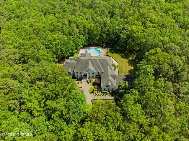 143 Savannah Road, Jackson, NJ 08527