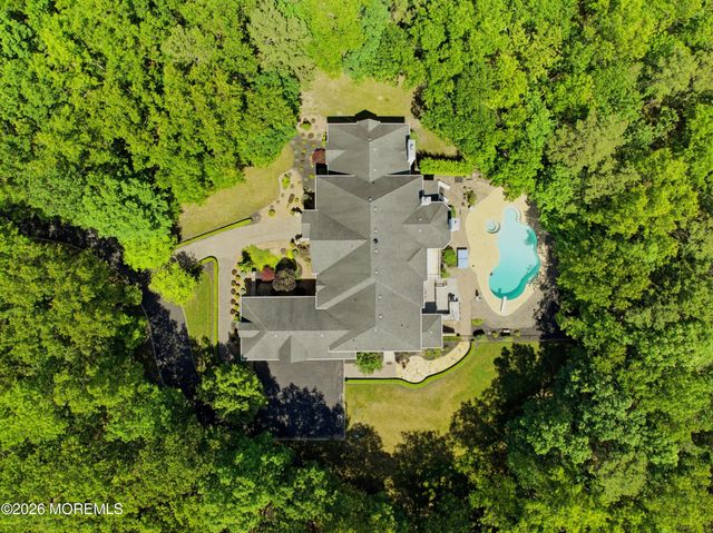 143 Savannah Road, Jackson, NJ 08527