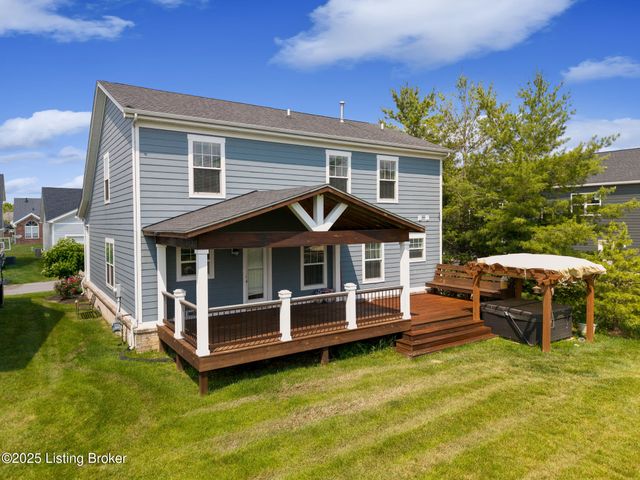 1700 Coral Ct, Prospect, KY 40059