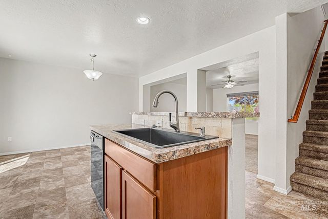2225 W Mikaela Ct., Nampa, ID 83651