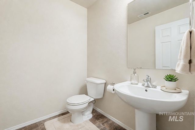 2225 W Mikaela Ct., Nampa, ID 83651