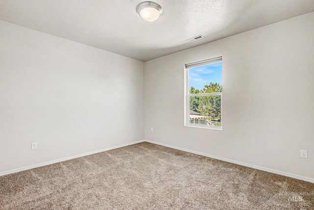 2225 W Mikaela Ct., Nampa, ID 83651