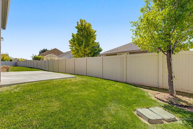 2225 W Mikaela Ct., Nampa, ID 83651