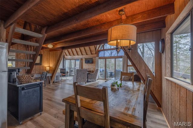 933 Woodlake Drive, Innsbrook, MO 63390