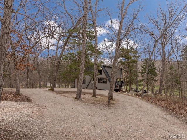 933 Woodlake Drive, Innsbrook, MO 63390