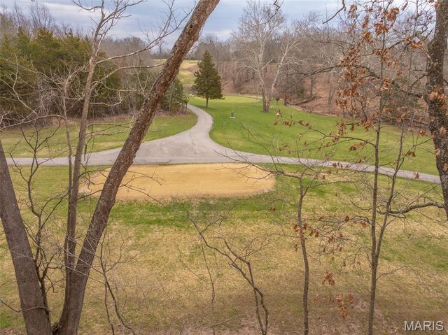 933 Woodlake Drive, Innsbrook, MO 63390