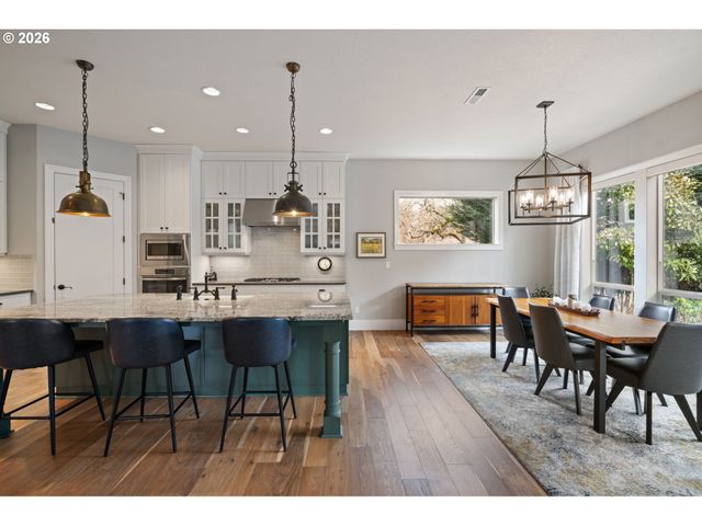 31050 Sw SANDY Ct, Wilsonville, OR 97070