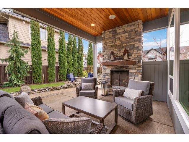 31050 Sw SANDY Ct, Wilsonville, OR 97070