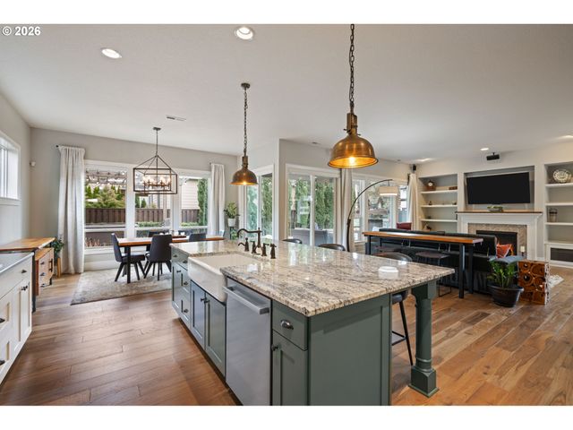 31050 Sw SANDY Ct, Wilsonville, OR 97070