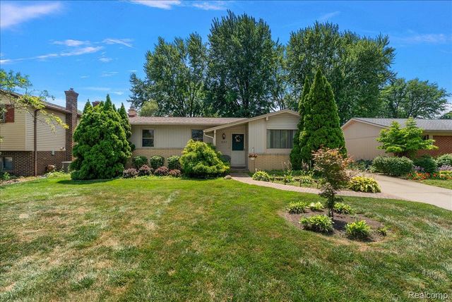 5242 Mansfield Avenue, Sterling Heights, MI 48310