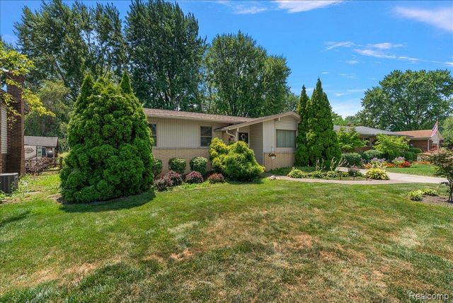 5242 Mansfield Avenue, Sterling Heights, MI 48310