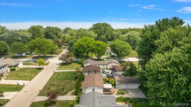 5242 Mansfield Avenue, Sterling Heights, MI 48310