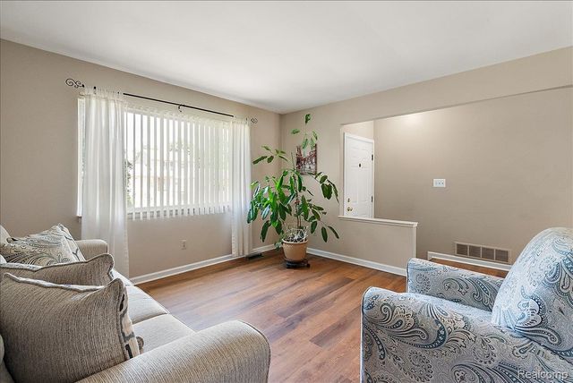 5242 Mansfield Avenue, Sterling Heights, MI 48310