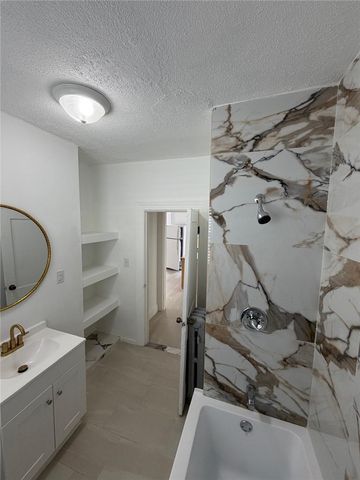 116 Lenox Avenue 3rd, Providence, RI 02907