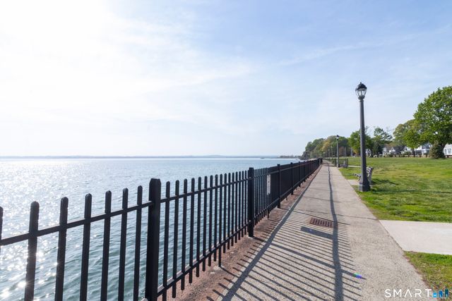 30 Hopkins Drive, New Haven, CT 06512