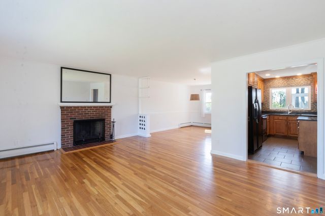 30 Hopkins Drive, New Haven, CT 06512