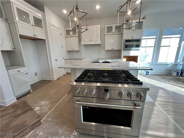 8932 Franklin Street NW, Lehigh Twp, OH 44646