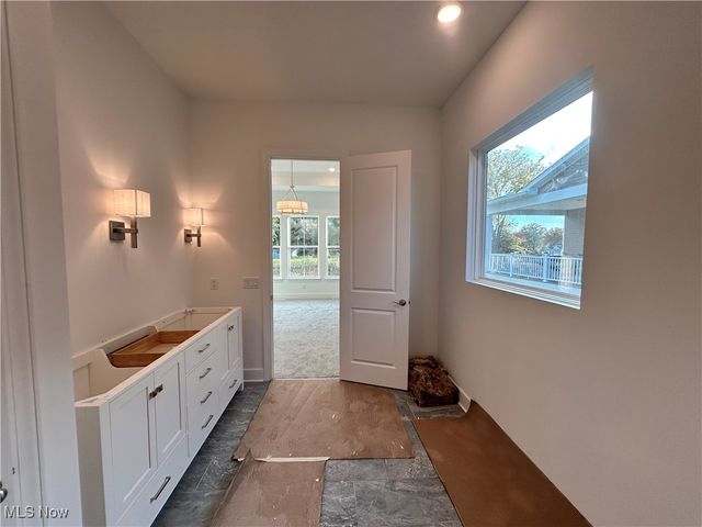 8932 Franklin Street NW, Lehigh Twp, OH 44646