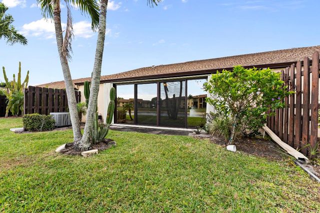 823 Sky Pine Way D, Greenacres, FL 33415