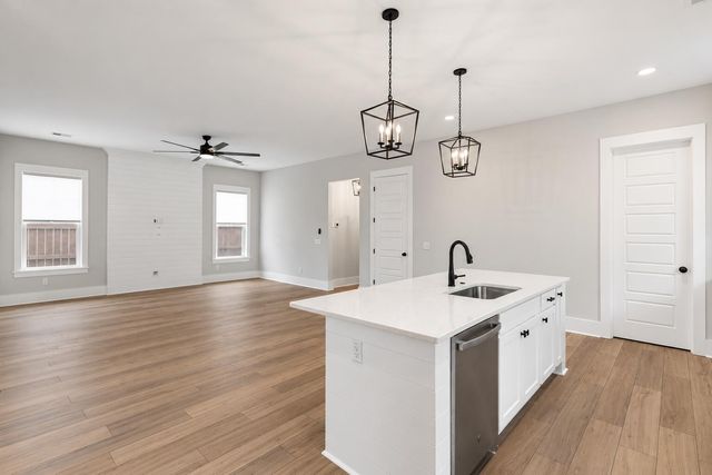 512 Sound Drive, Summerville, SC 29486