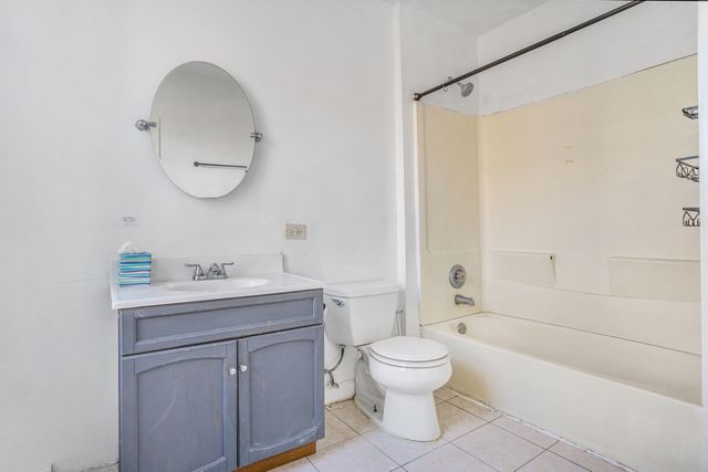 1633 Mcdaniel Avenue, Evanston, IL 60201