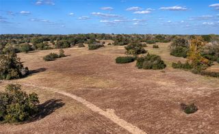 2 Creekview Trail, Brenham, TX 77833