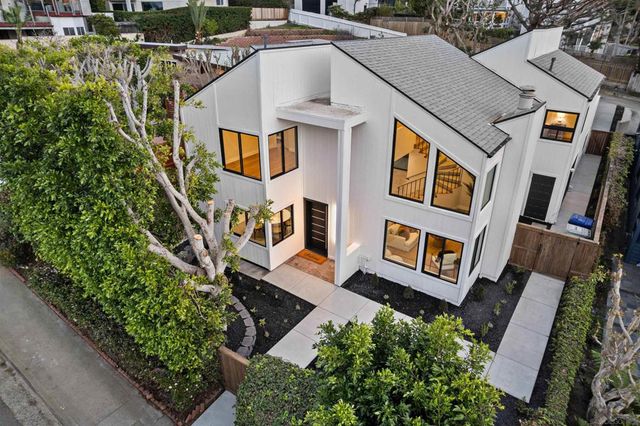 2029 Del Mar Heights Rd, Del Mar, CA 92014