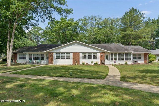 581 Lake Point Drive A, Lakewood, NJ 08701