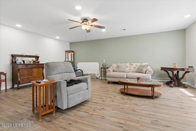 581 Lake Point Drive A, Lakewood, NJ 08701