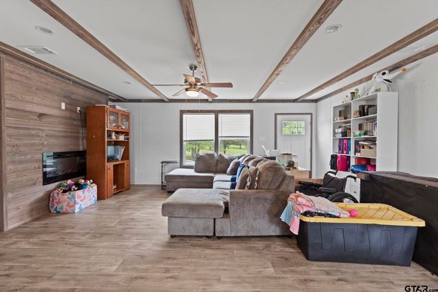 18422 County Road 322, Tyler, TX 75706