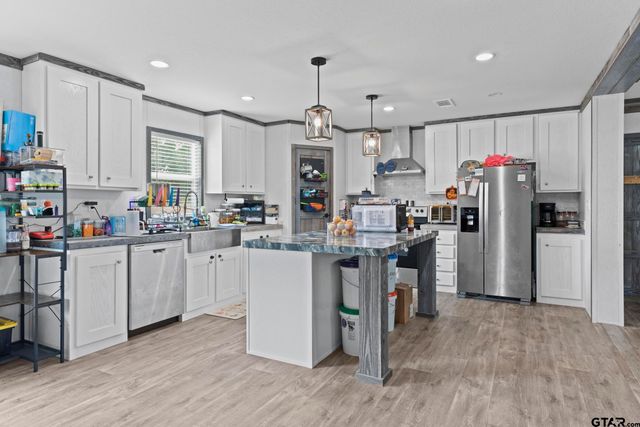 18422 County Road 322, Tyler, TX 75706