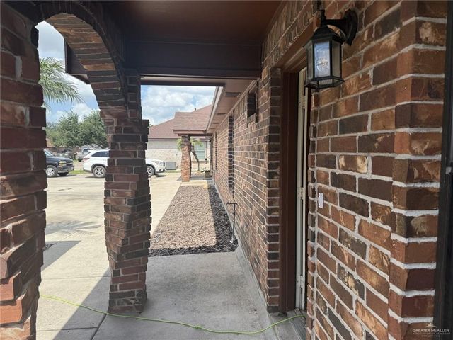 108 E 19th Street, Weslaco, TX 78596