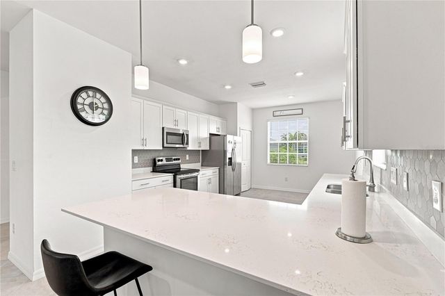 11330 BURGUNDY DRIVE, Venice, FL 34293