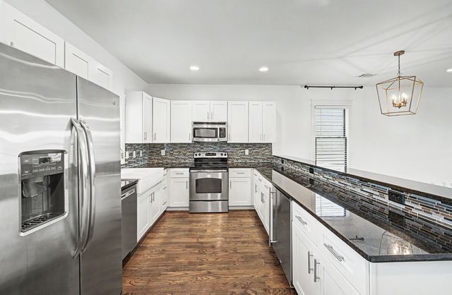 123 Gale Park Ln, Nashville, TN 37204