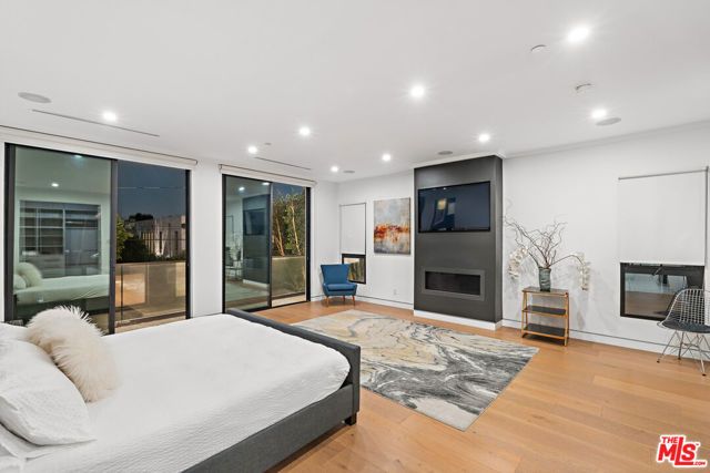 610 N STANLEY Avenue, Los Angeles, CA 90036