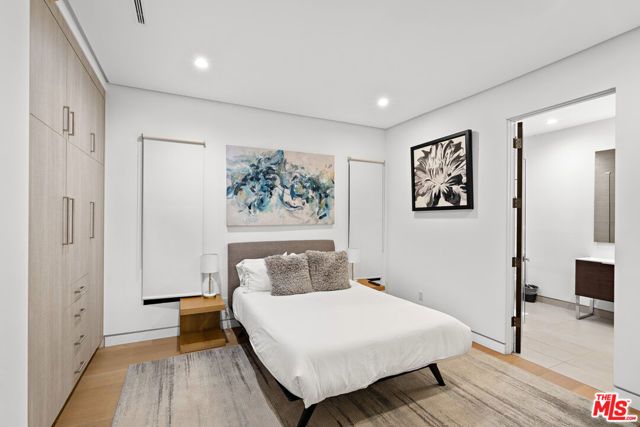 610 N STANLEY Avenue, Los Angeles, CA 90036