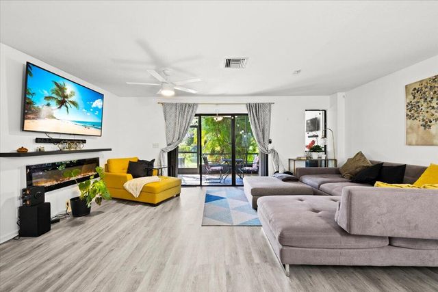 115 Fairway Lane, Royal Palm Beach, FL 33411