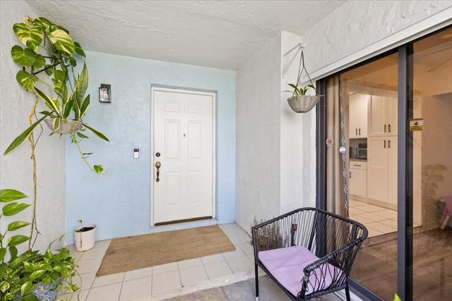 115 Fairway Lane, Royal Palm Beach, FL 33411