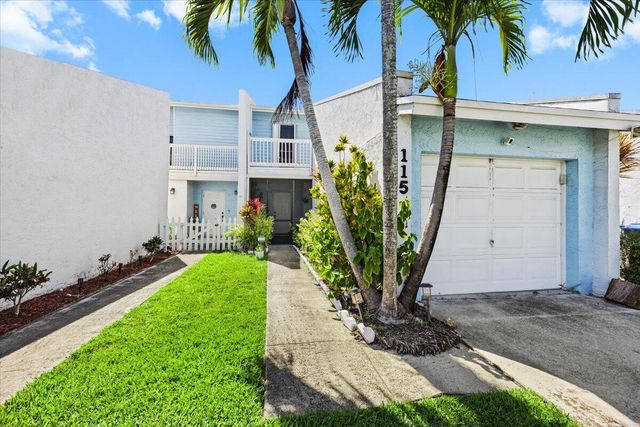 115 Fairway Lane, Royal Palm Beach, FL 33411