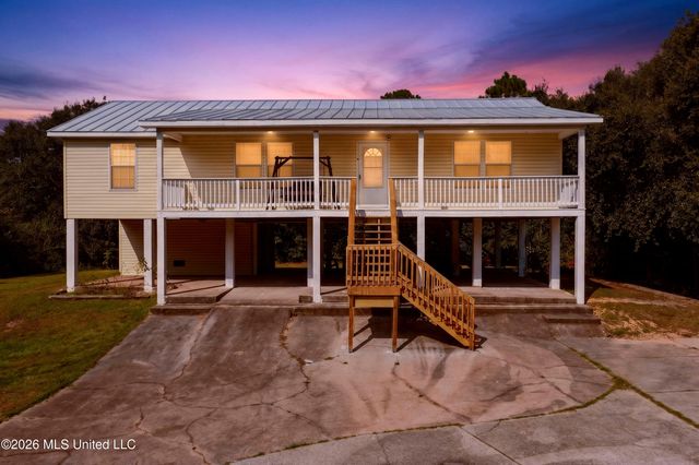 353 Market Street, Pass Christian, MS 39571